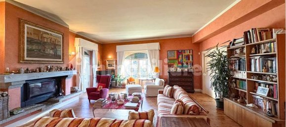 Villa de 5 habitaciónes en Stresa, Italy No. 119638 9