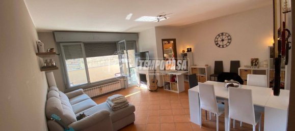 1 bedroom Apartment in Vigevano, Italy No. 303067 4