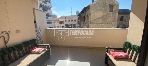 1 bedroom Apartment in Vigevano, Italy No. 303067 7