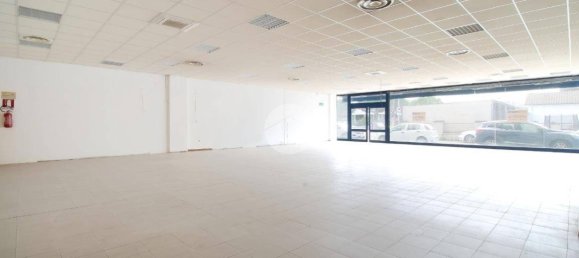 1 bedroom Commercial property in San Benedetto del Tronto, Italy No. 225008 6