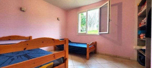 Casa de 3 dormitorios en Verneuil-sur-Vienne, France No. 304419 16