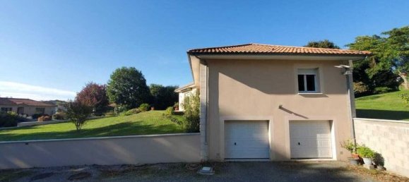 Casa de 3 dormitorios en Verneuil-sur-Vienne, France No. 304419 5