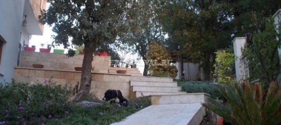 Villa 4+2 in Izmir, Turkey No. 28398 4