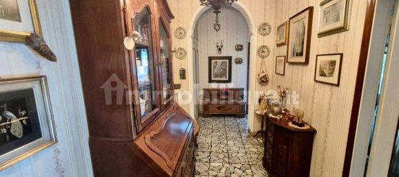 3 Schlafzimmer Wohnung in Florence, Italy, Nr. 337574 18