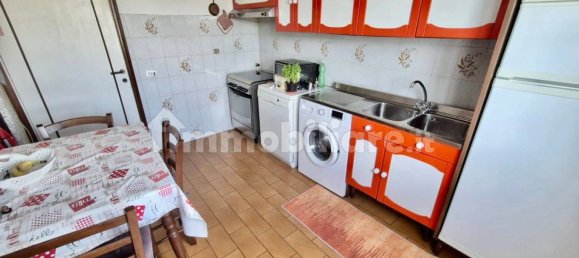 3 Schlafzimmer Wohnung in Florence, Italy, Nr. 337574 5