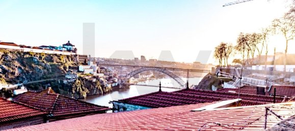 3 Schlafzimmer Haus in Porto, Portugal, Nr. 63801 22