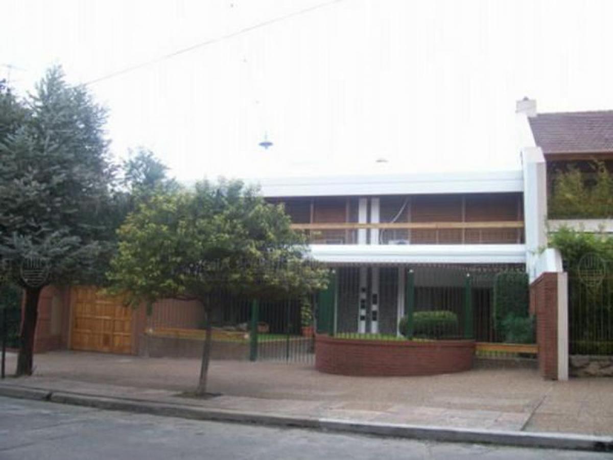 Land in Buenos Aires, Argentina No. 112302