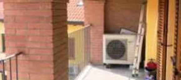 2غرفة شقة في Burago di Molgora, Italy رقم 2719 5