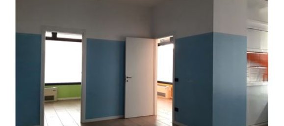 8 rooms Commercial property in Susegana, Italy No. 298626 5