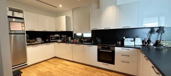 2 bedrooms Apartment in Germasogeia, Cyprus No. 822 2