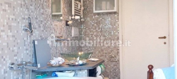 Apartamento de 2 dormitorios en Rome, Italy No. 8946 44