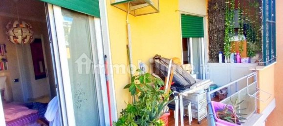 Apartamento de 2 dormitorios en Rome, Italy No. 8946 32