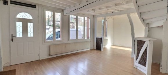 3 Schlafzimmer Haus in Deville-les-Rouen, France, Nr. 353971 3