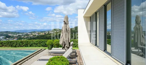 4 bedrooms House in Braga, Portugal No. 133316 9