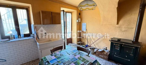 2 Schlafzimmer Haus in Rivarolo Canavese, Italy, Nr. 174955 4