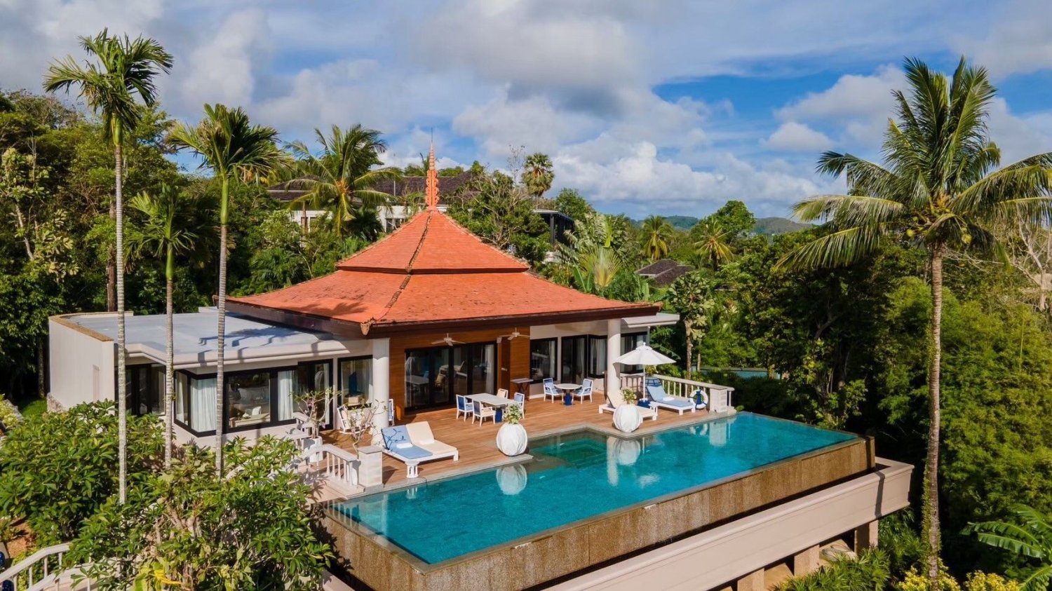 3 bedrooms Villa in Phuket, Thailand No. 64531