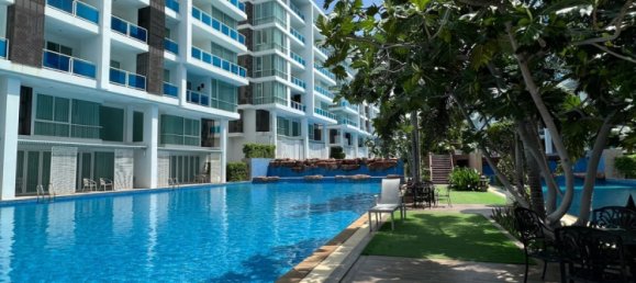 2 chambres appartement à vendre à Hua Hin, Prachuap Khiri Khan, Western Thailand, Thailand № 82621 9