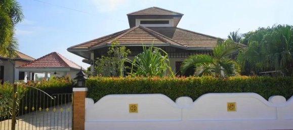 2 bedrooms Cafe / restaurant in Hua Hin, Thailand No. 6546 2