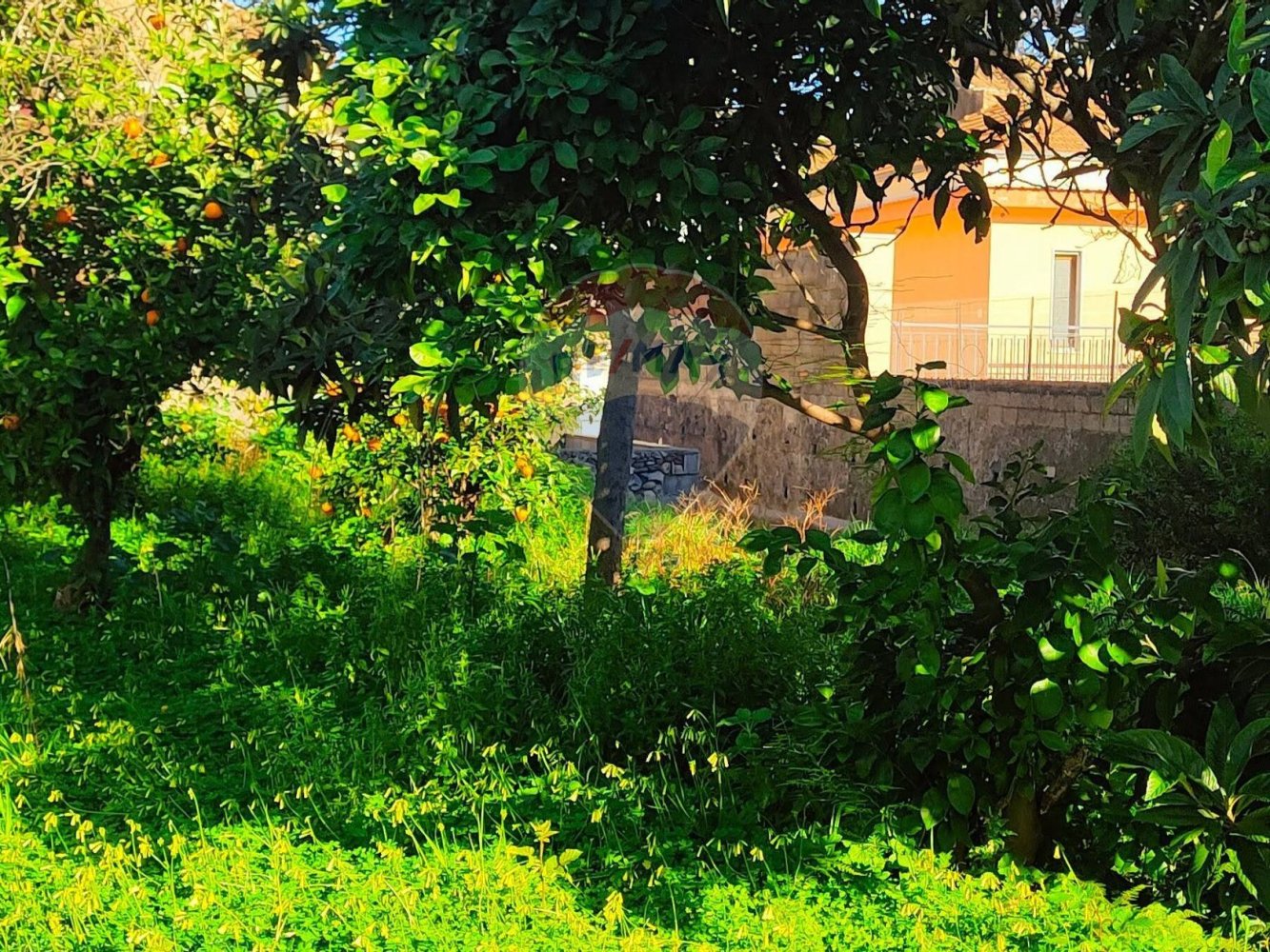 Земельный участок 824м² в Джарре, Италия № 72773