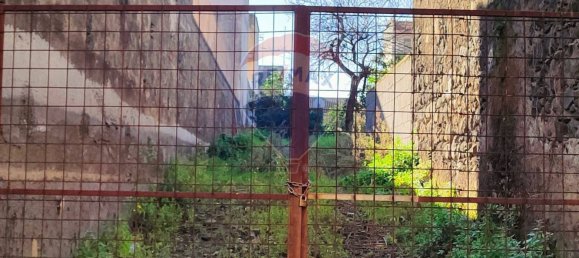 824m² Land in Giarre, Italy No. 72773 2