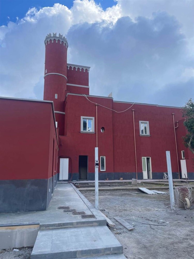 3-salle Appartement à Naples, Italy No. 89021