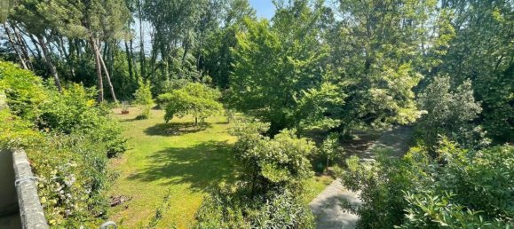 8-salle Villa à Massa, Italy No. 49401 18