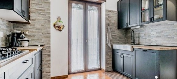 Квартира с 5 спальнями в Рим, Италия № 337440 12