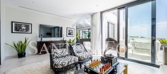 5 bedrooms Villa in El Madronal, Spain No. 31749 14