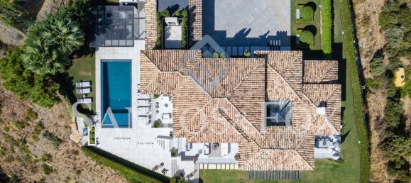 5 bedrooms Villa in El Madronal, Spain No. 31749 35