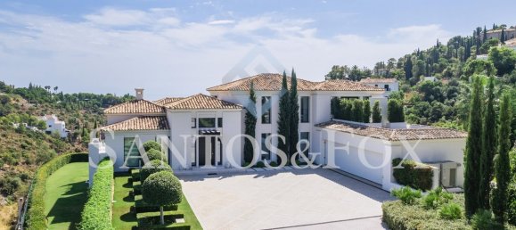 5 bedrooms Villa in El Madronal, Spain No. 31749 34