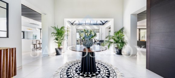 5 bedrooms Villa in El Madronal, Spain No. 31749 15