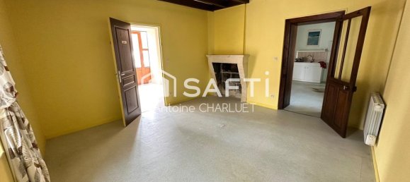 Casa de 3 dormitorios en Saint-Genou, France No. 67051 9