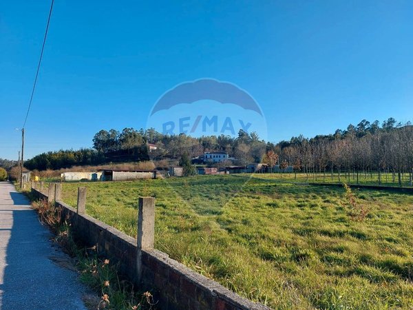 Terreno en Campo de Besteiros, Portugal 3646 m² No. 151151