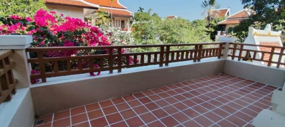 Дом с 3 спальнями в Паттайя, Таиланд № 26422 6