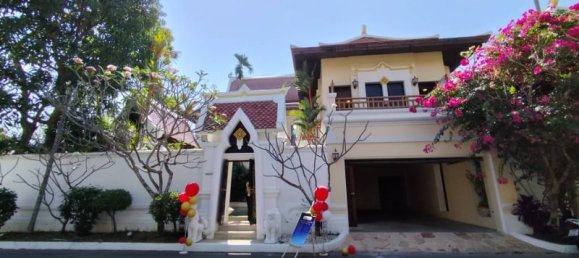 Дом с 3 спальнями в Паттайя, Таиланд № 26422 2