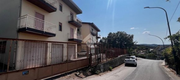 4 rooms Apartment in Pignola, Italy No. 306410 3
