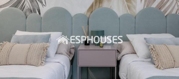 3 bedrooms Penthouse in Alicante, Spain No. 20219 42