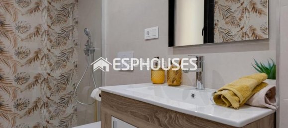 3 bedrooms Penthouse in Alicante, Spain No. 20219 39