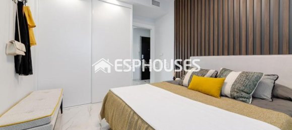 3 bedrooms Penthouse in Alicante, Spain No. 20219 28