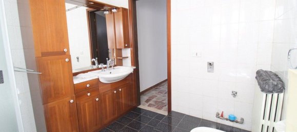 3 bedrooms Apartment in Lumezzane, Italy No. 381868 12