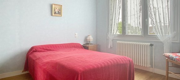 3 Schlafzimmer Haus in Brech, France, Nr. 301236 4