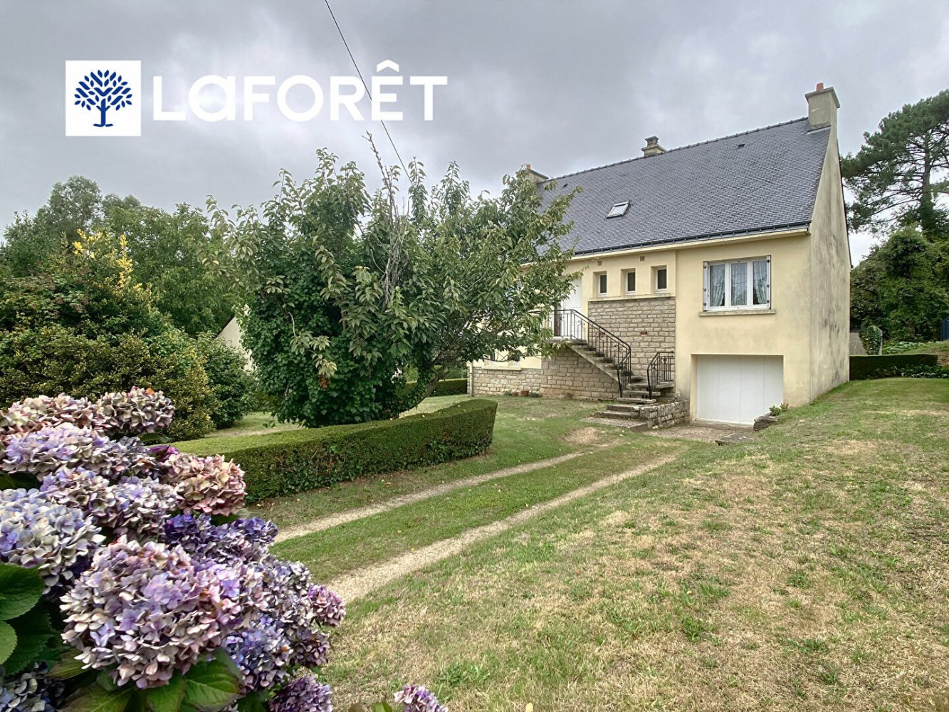 3 Schlafzimmer Haus in Brech, France, Nr. 301236