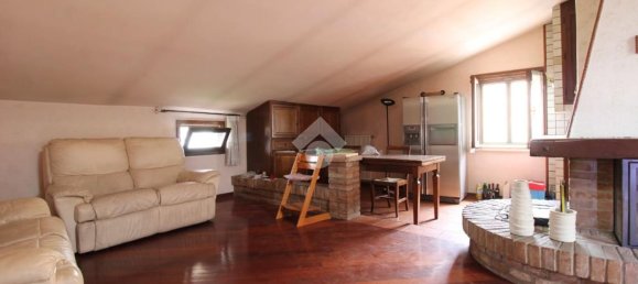 Studio in Castellarano, Italy No. 265992 15