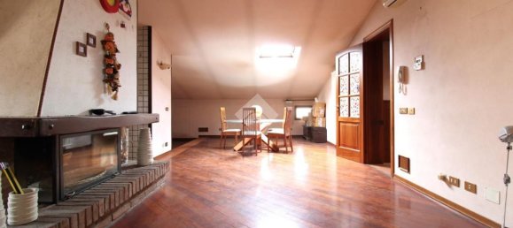 Studio in Castellarano, Italy No. 265992 10