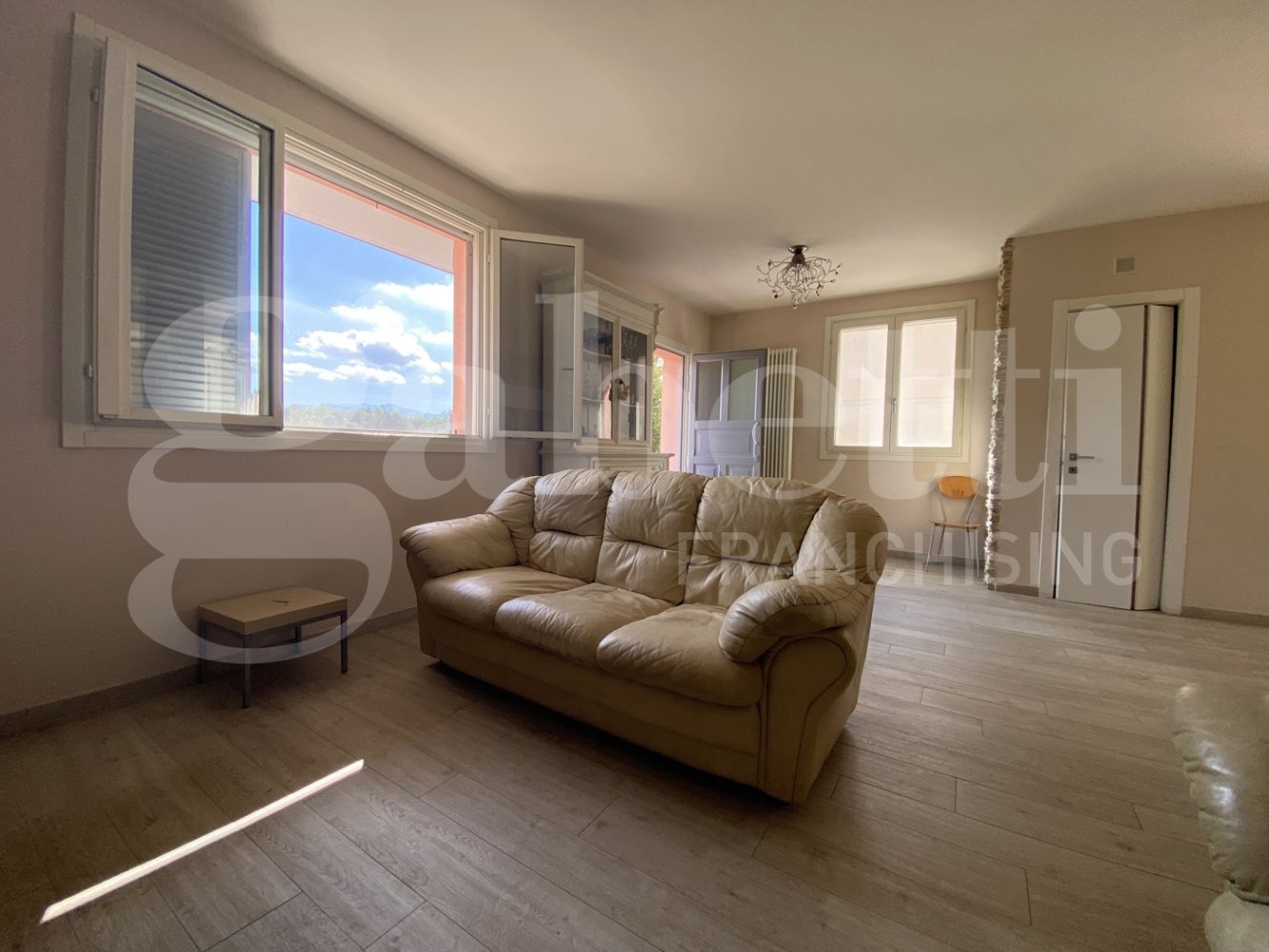 3 bedrooms Apartment in Vicchio, Italy No. 390788