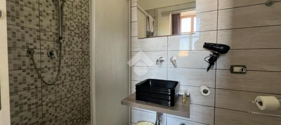 1-Zimmer Hotel in Naples, Italy, Nr. 61105 25