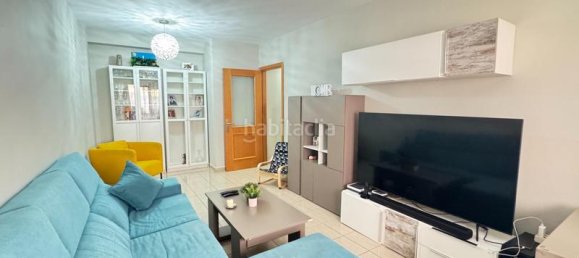 Apartamento de 3 dormitorios en Santa Lucia De Tirajana, Spain No. 190672 3