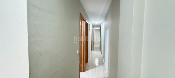 Apartamento de 3 dormitorios en Santa Lucia De Tirajana, Spain No. 190672 7