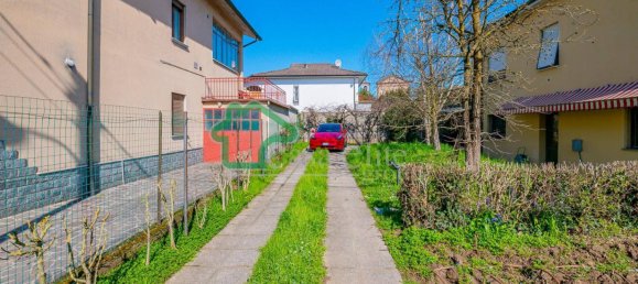 3 bedrooms Villa in Crema, Italy No. 205866 7