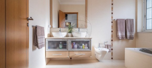 3 chambres Maison à Moita, Portugal No. 21983 32